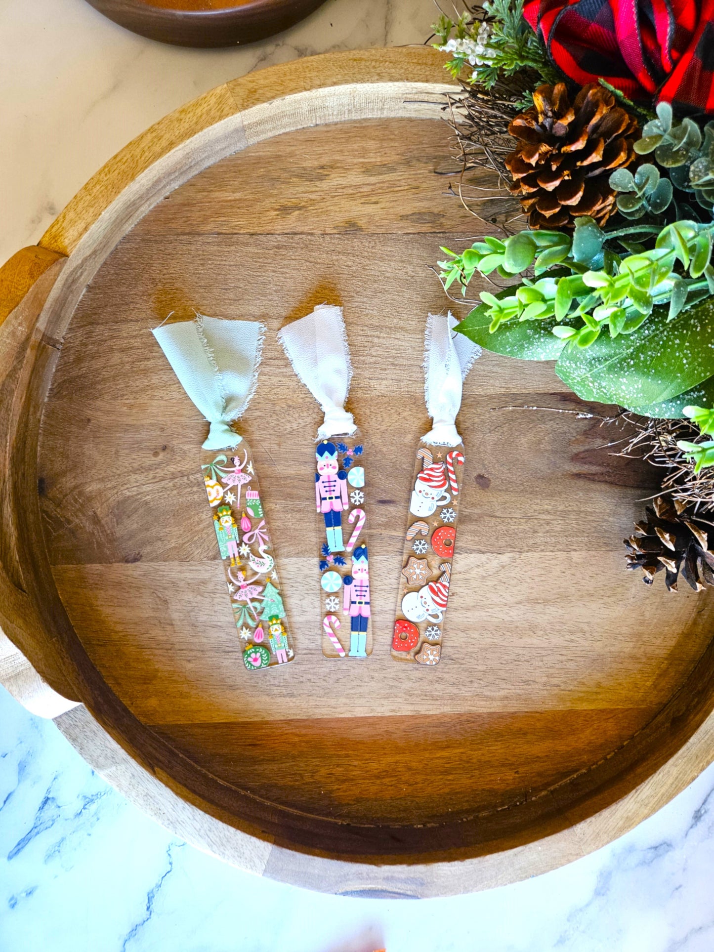 Z Green & Pink Nutcracker Bookmark - Desert Blossom Gifts