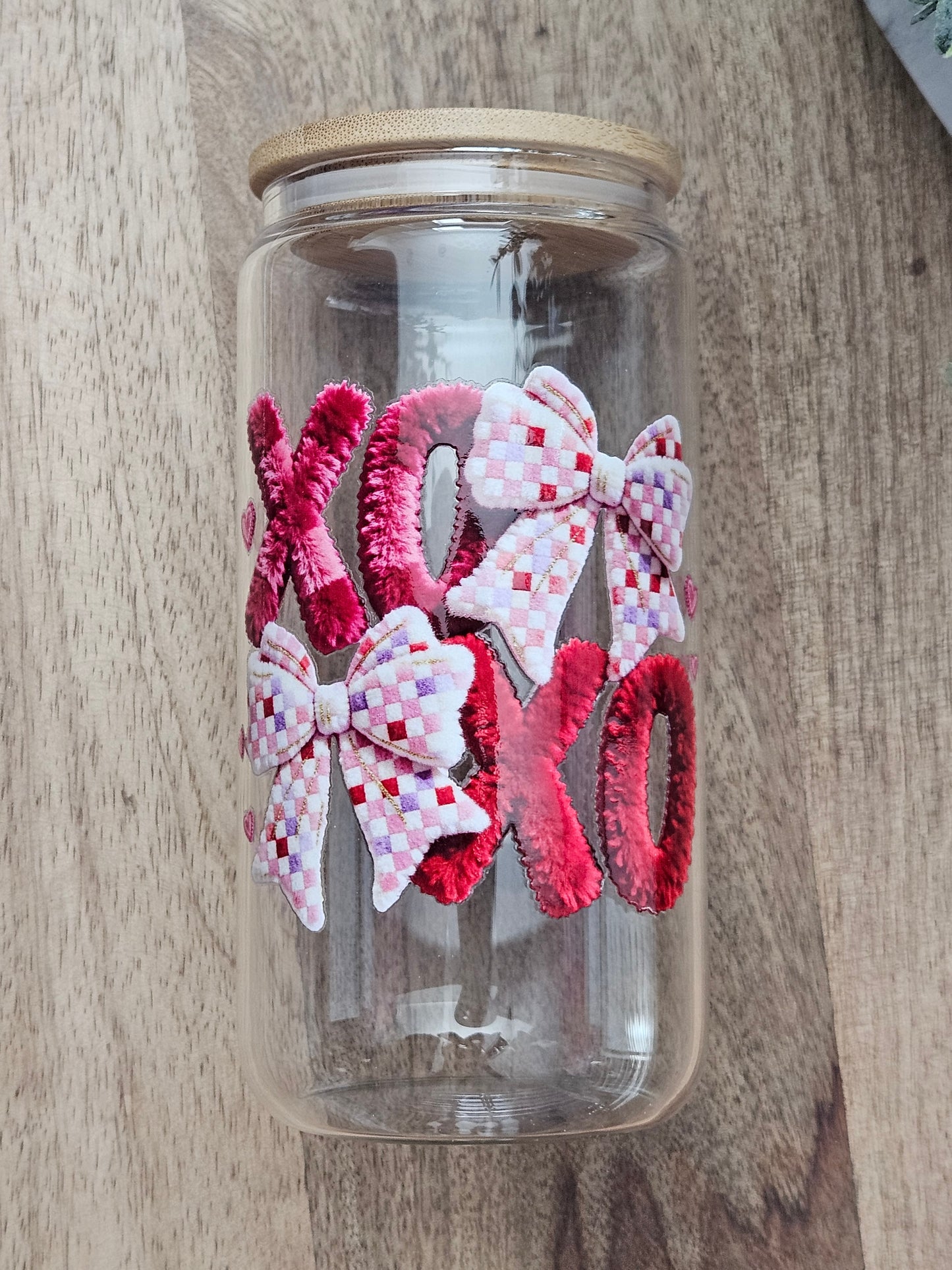 XOXO Bow Faux Yarn Glass Cup - Desert Blossom Gifts